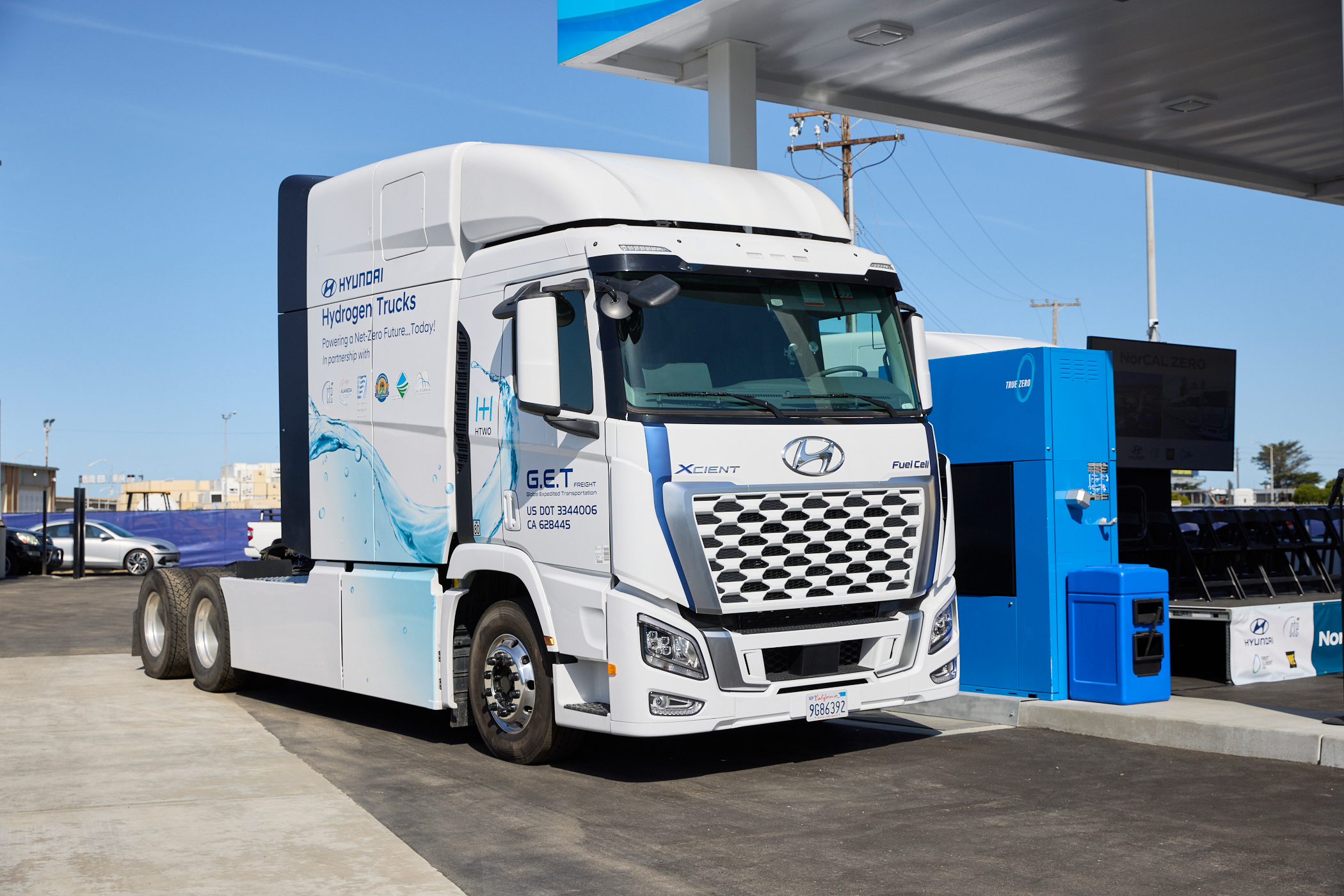 Hyundai XCIENT hydrogen fuel cell electric truck