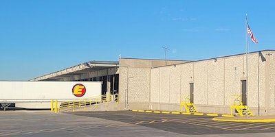 Nee Estes terminal