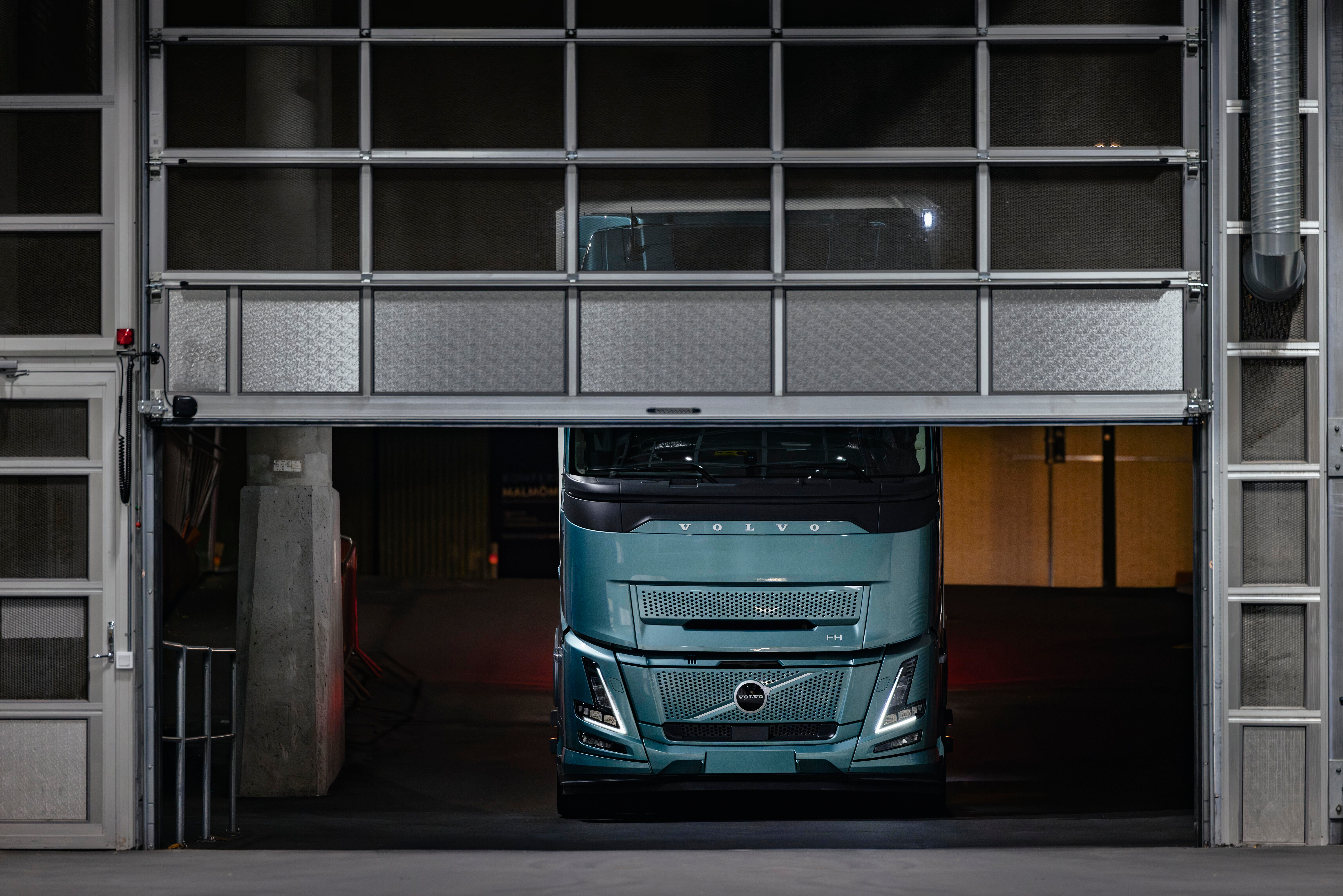 Volvo announces extended range FH Electric