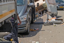 semi trailer crash