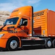 Schneider eCascadia truck