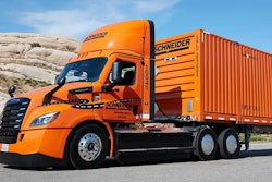 Schneider eCascadia truck