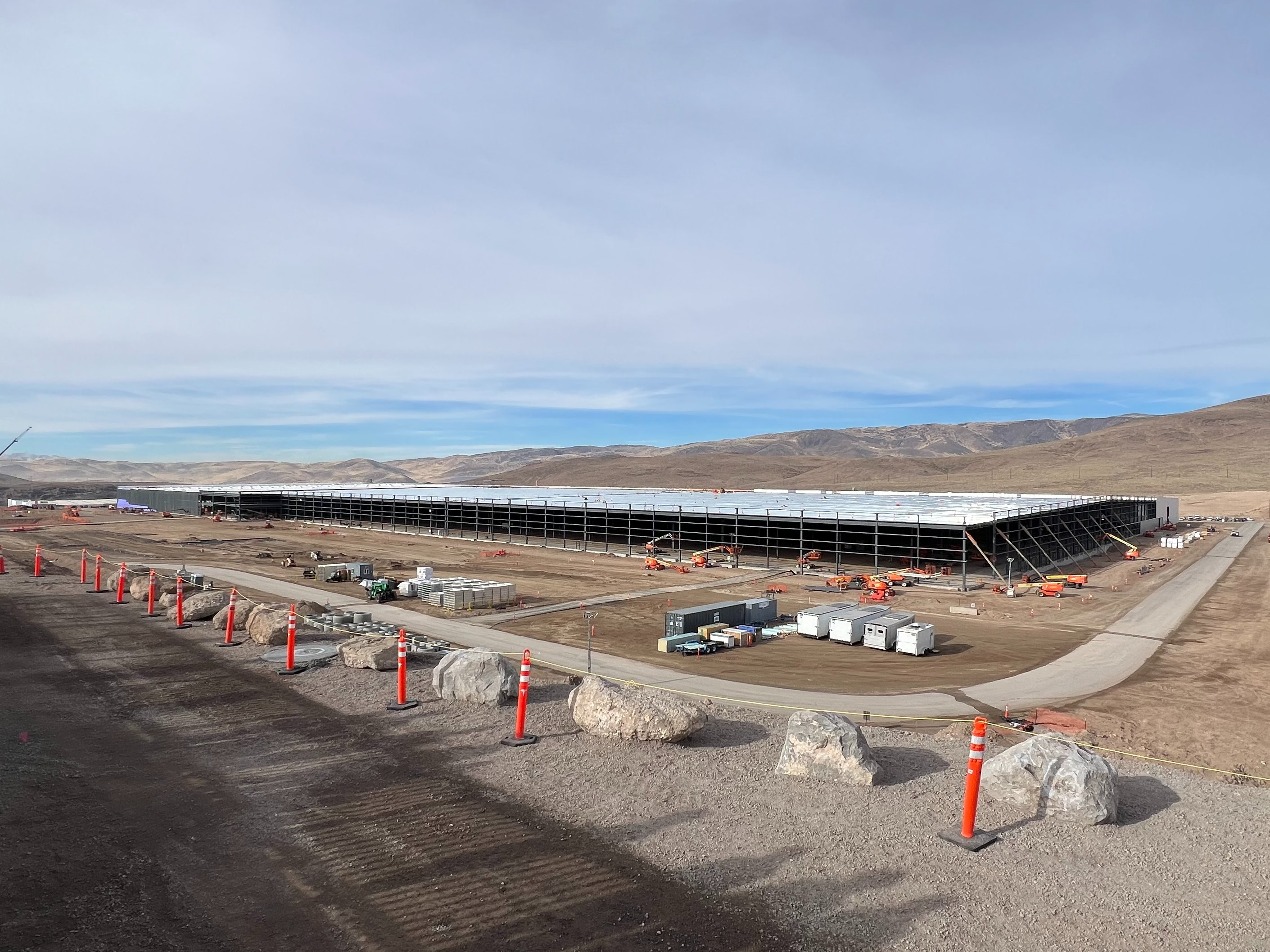 Tesla Semi factory progress