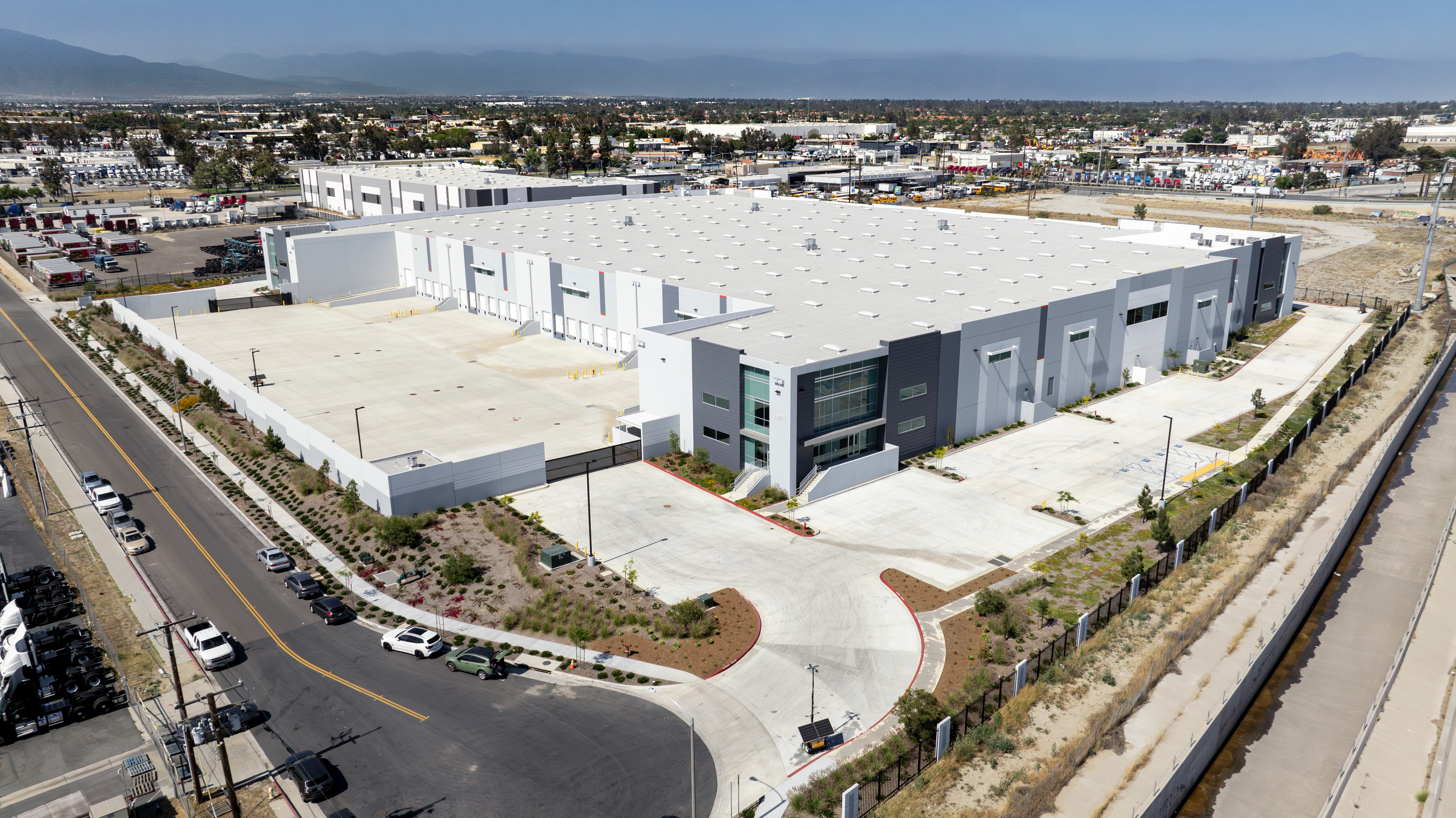 ZM Trucks California headquarters