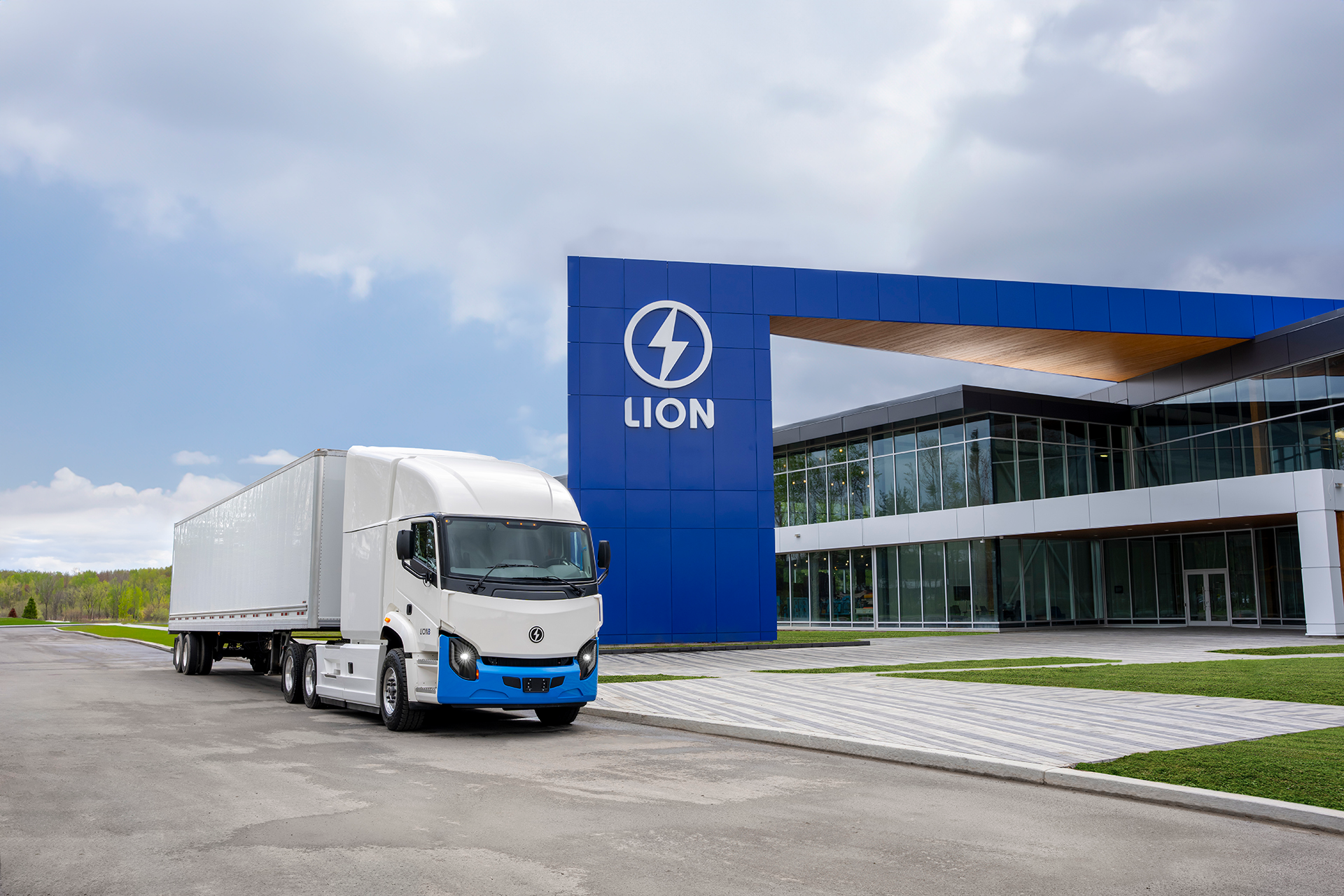 Lion Electric Class 8 Semi