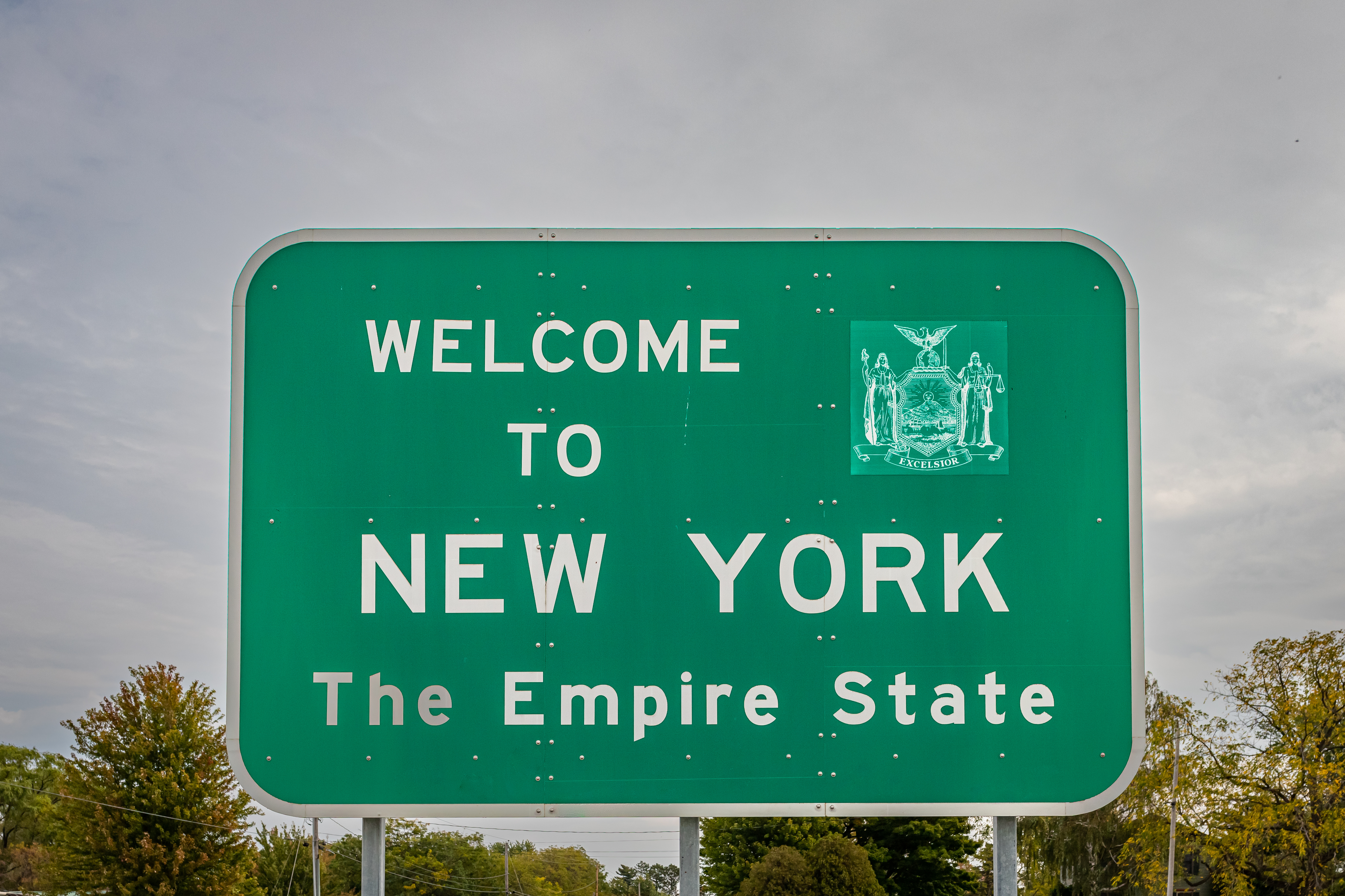 Welcome to New York sign