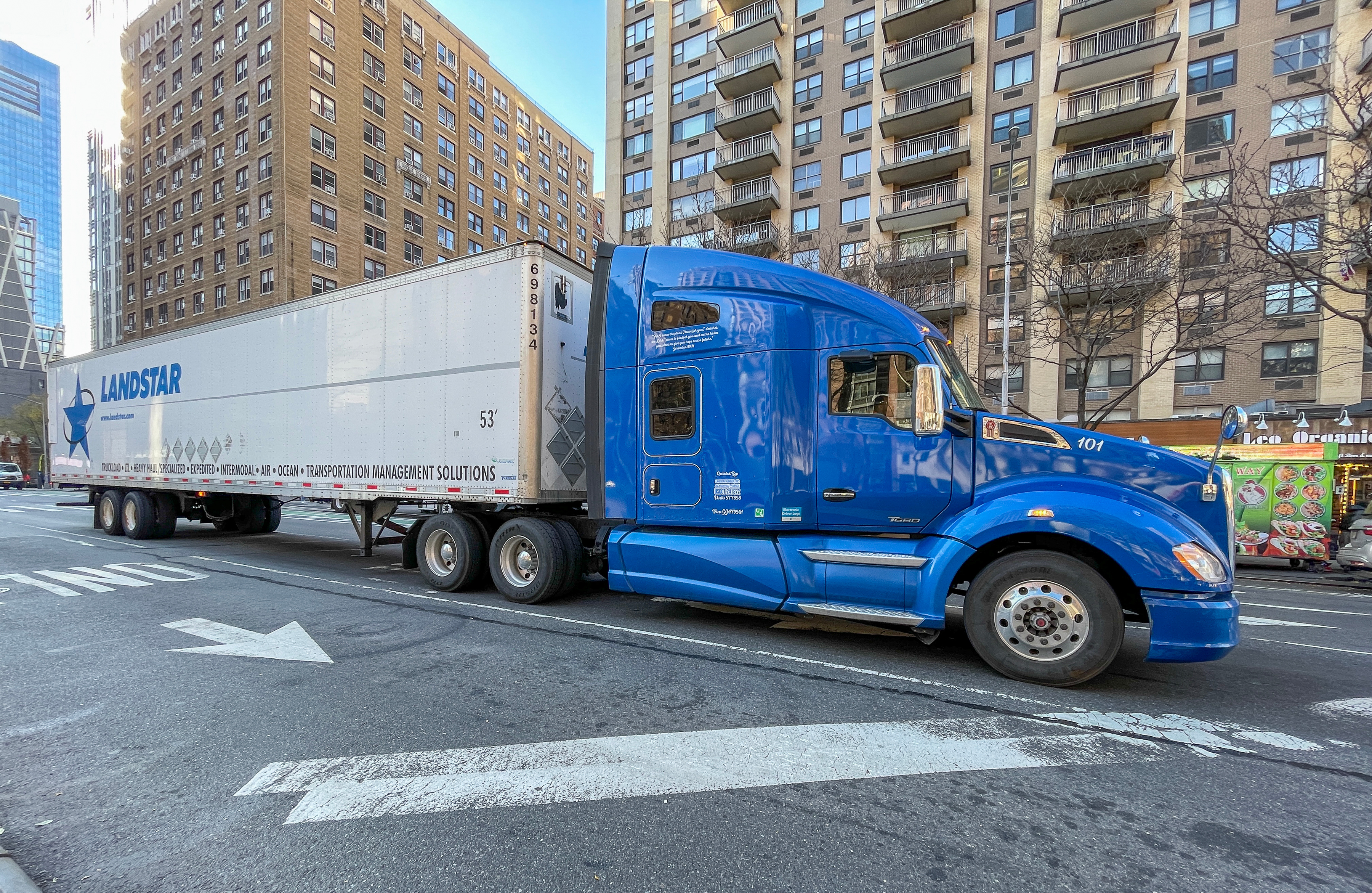 Landstar Truck Nyc Editorial Use Only