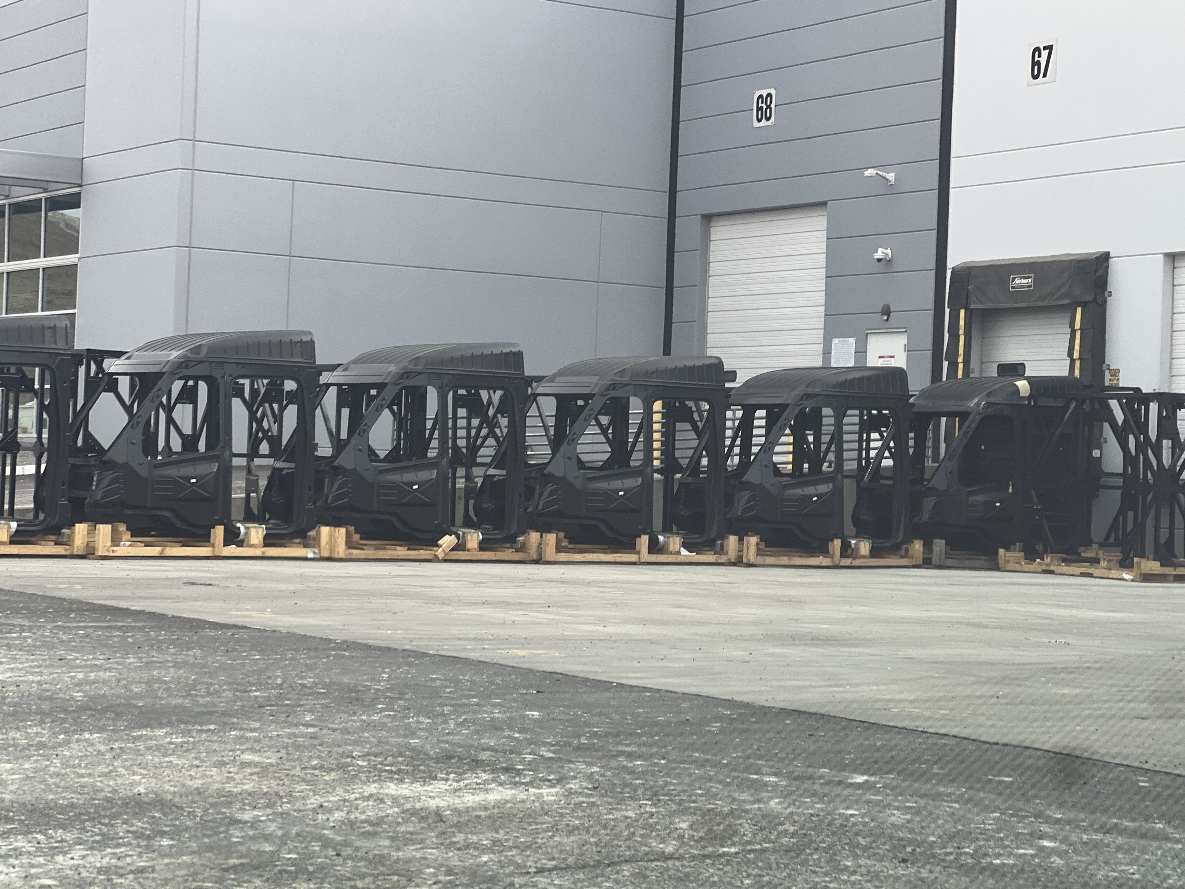 Progress towards Tesla Semi volume production continues as key build components are being delivered to the new Nevada factory.