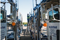 United Road Truck