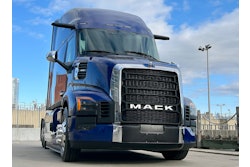 Mack Pioneer