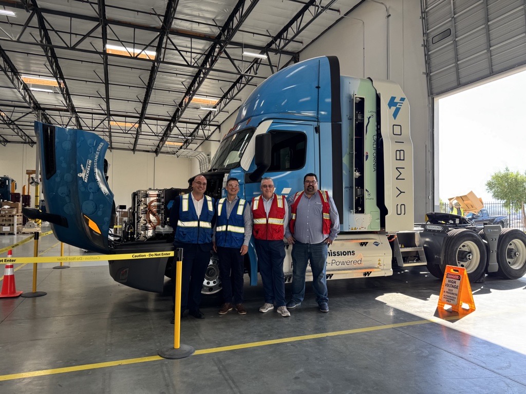 One of two Freightliner Cascadia's in Talke USA's fleet that's been retrofitted with a Symbio-developed fuel cell system and a hydrogen-electric powertrain.
