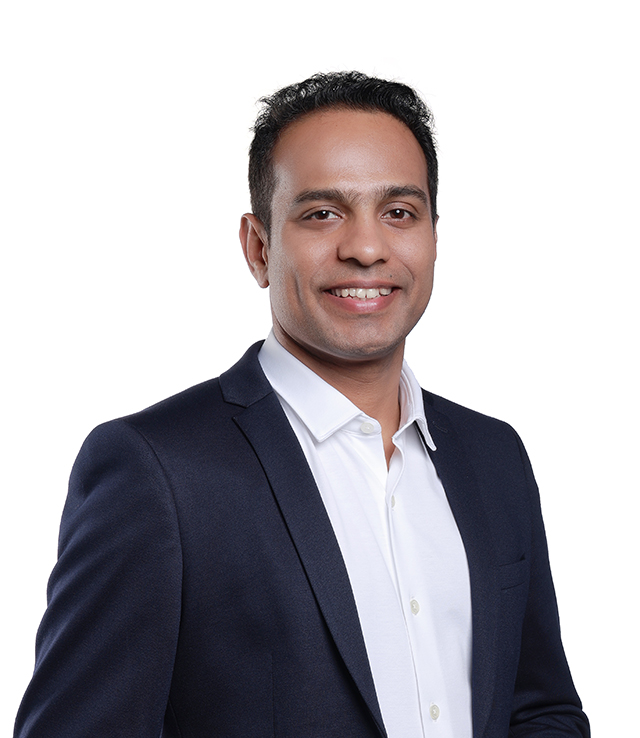 Apu Pavithran Headshot Headshot