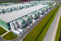 Istockphoto 2196655358 612x612