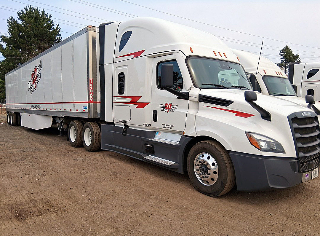 560922545 1254594380045651 3454204391232017025 N