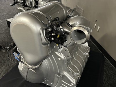 To meet compliance with stringent NOx requirements included in EPA’s 2027 standards, Detroit Gen 6 engines use a pre-Selective Catalytic Reduction (pre-SCR) system – containing the same robust, familiar elements of the main aftertreatment system (ATS) – positioned upstream of the primary ATS.