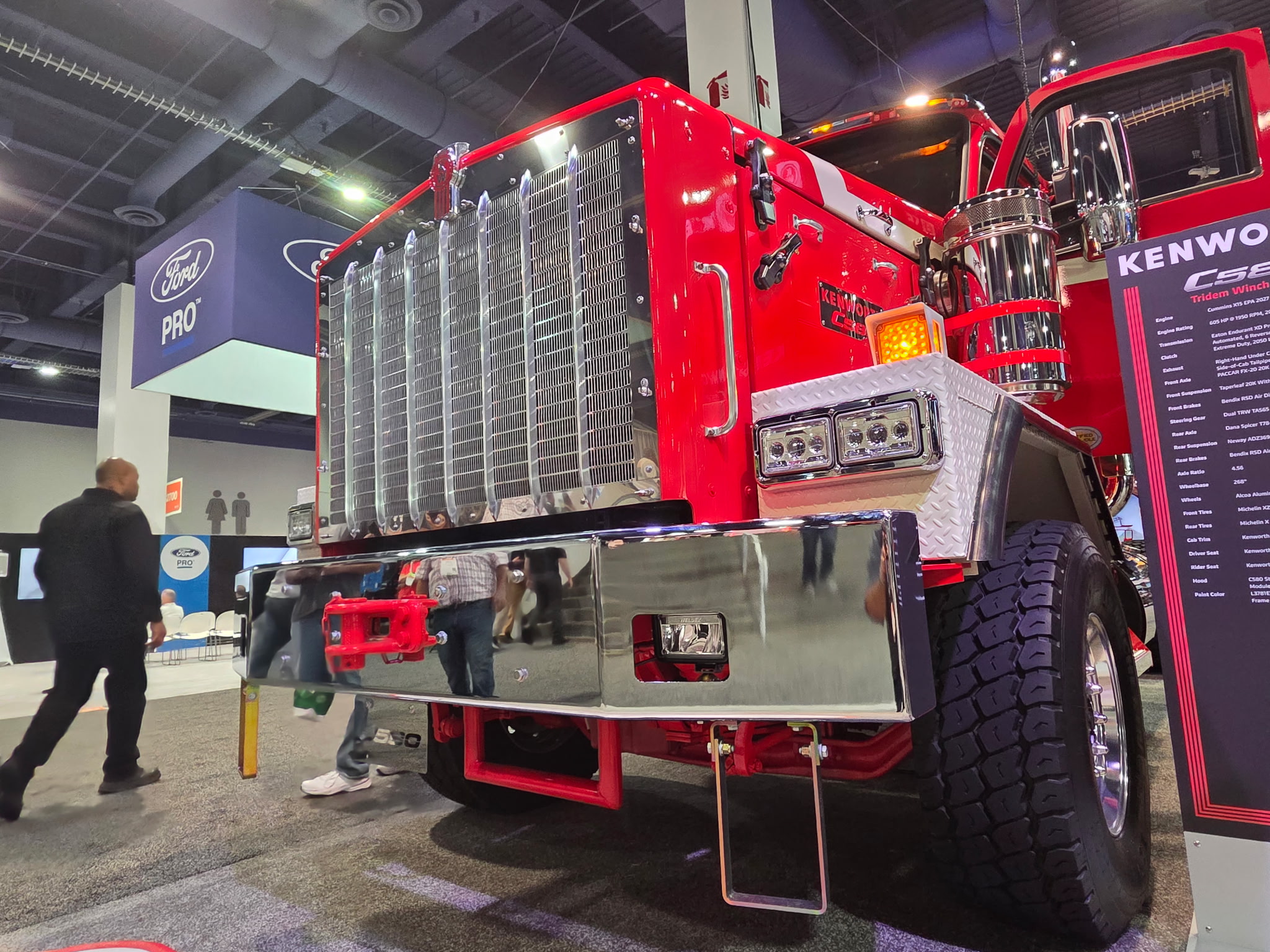 Kenworth unveils extreme-duty C580, successor to the C500