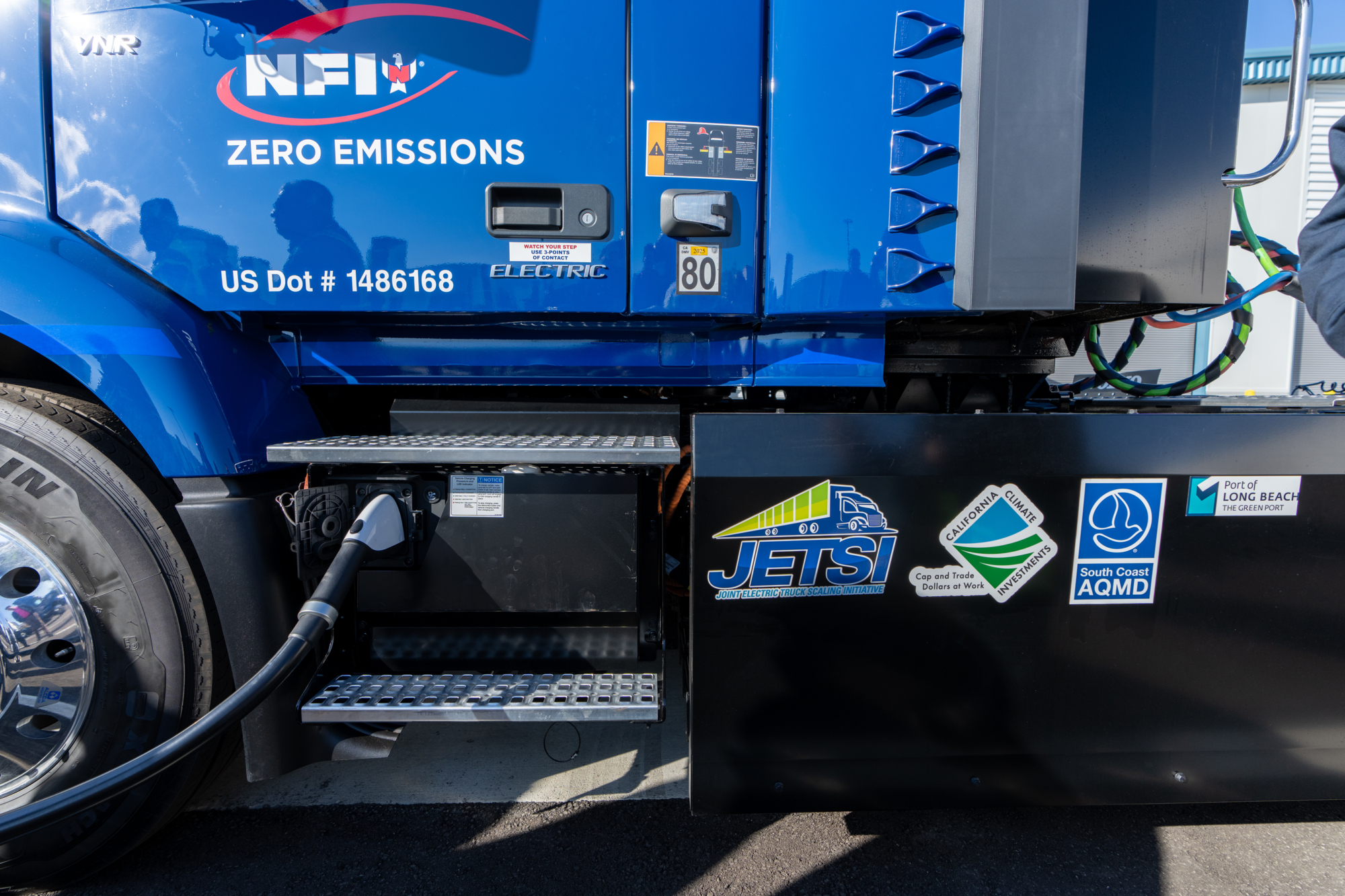 Nfi Vnr Electric Customer Event