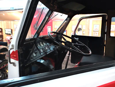 1939 Autocar interior