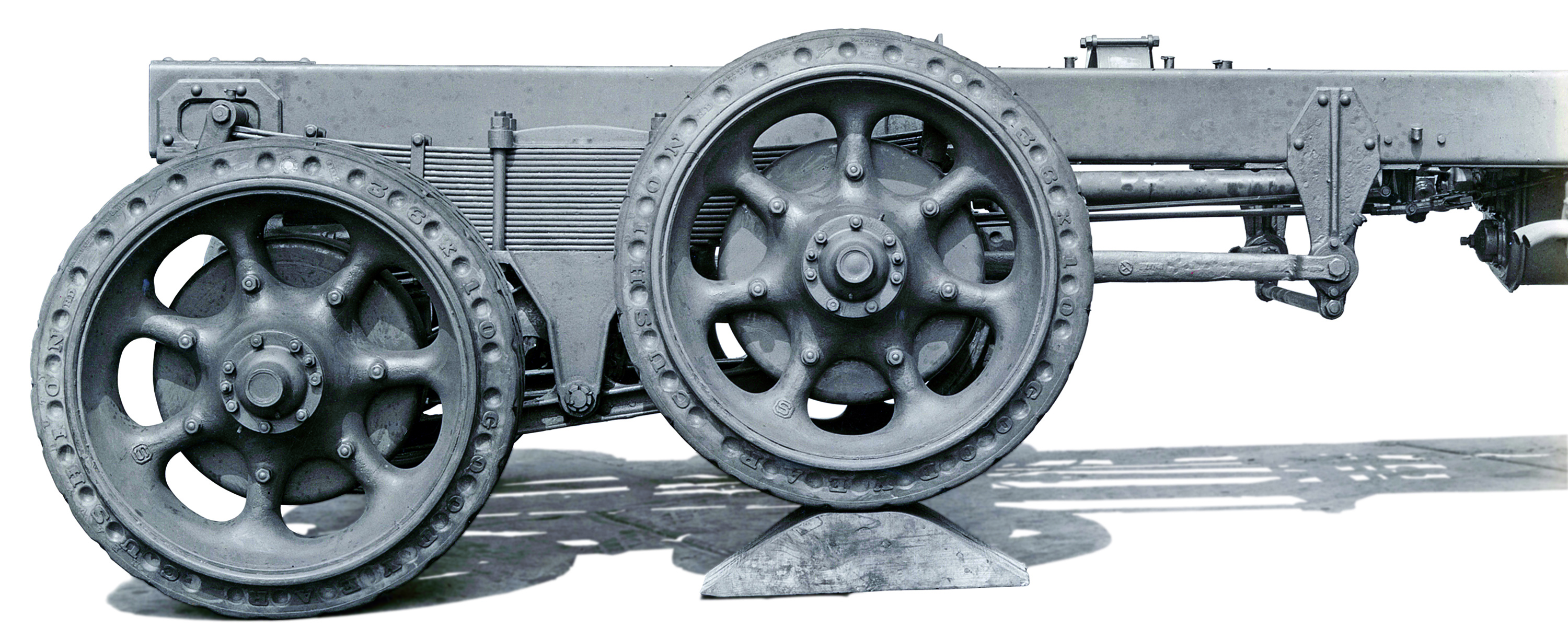 1920s1sttandemever V5 Hr Walking Beam (1)